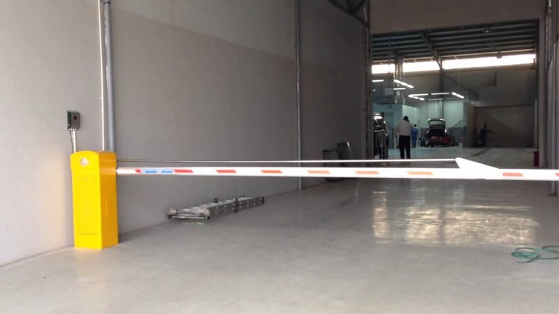 Cổng Barie Cần Gập BR350 - 6S 4 Barie tu dong