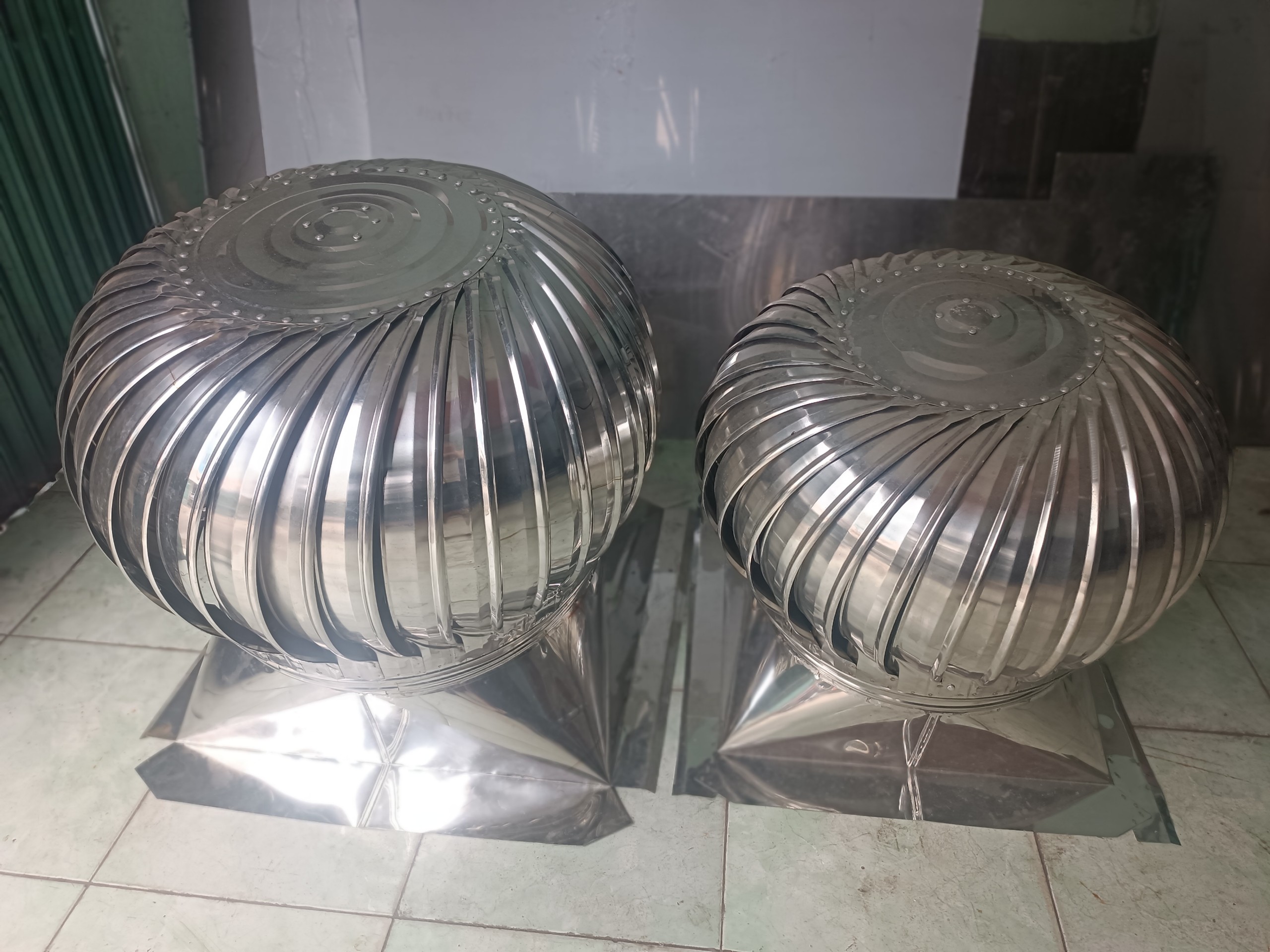 Cách Sửa Chữa Quả Cầu Thông Gió Bị Kêu, Bị Dột, Không Quay 3 z5603255601661 e38b447819b409fc9063d31324be8368